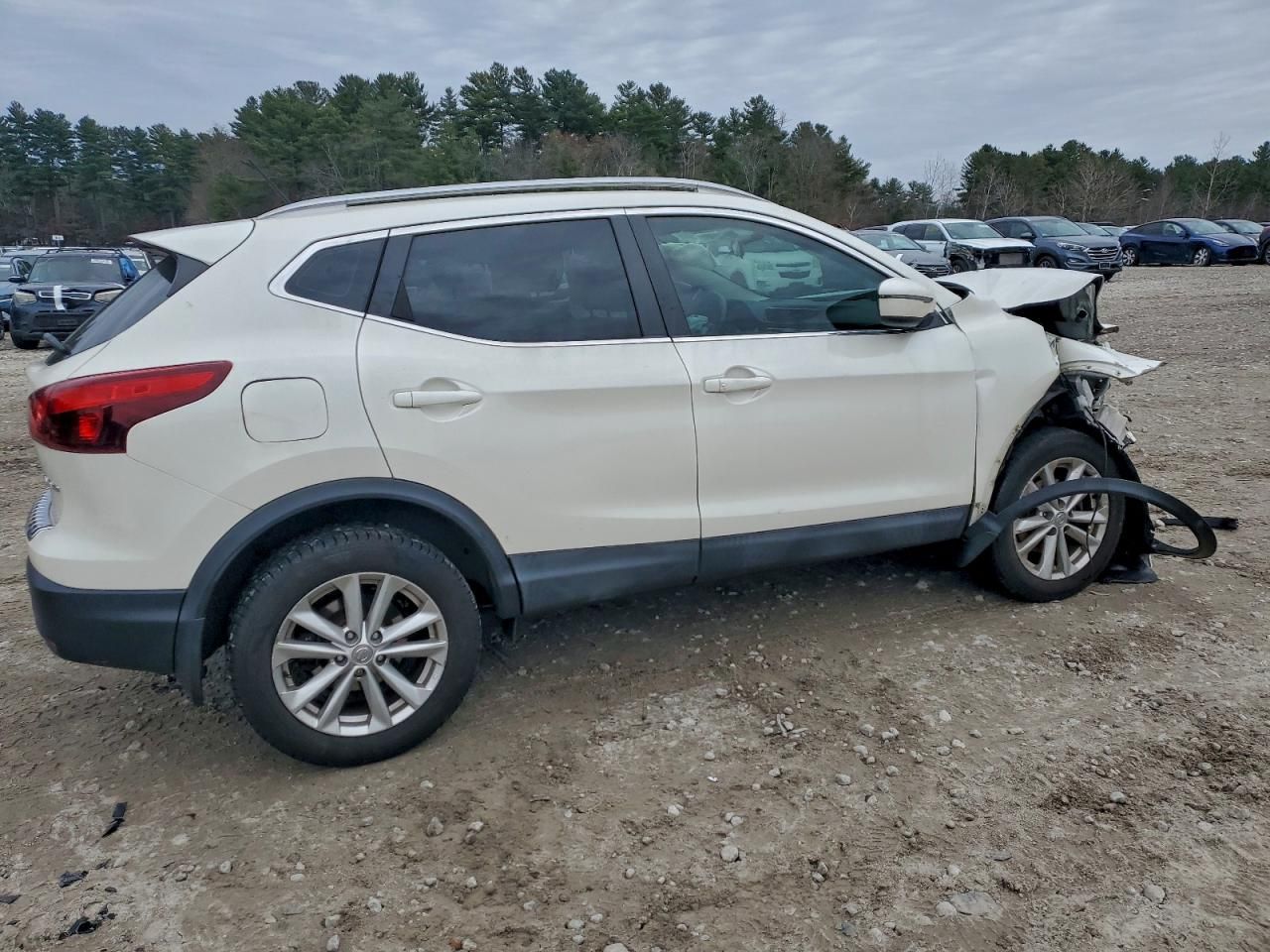 2018 Nissan Rogue Sport s