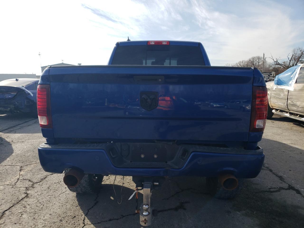2016 Dodge RAM 1500 Sport