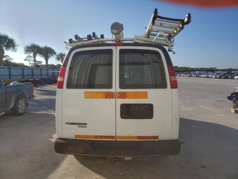 2013 Chevrolet Express G2500