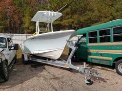 Botes salvage sin ofertas aún a la venta en subasta: 2026 Sea Hunt Boat-Boat