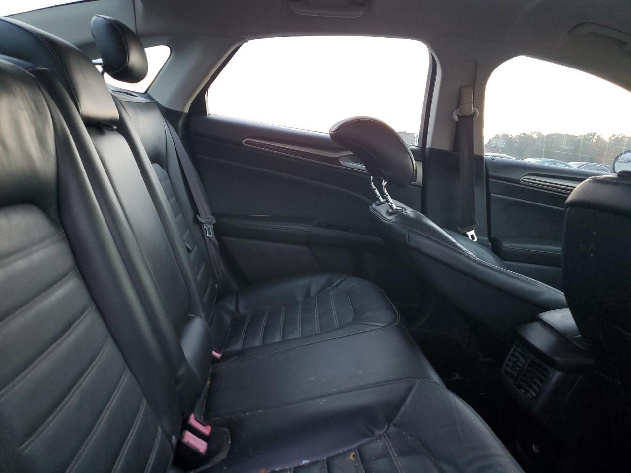 2013 Ford Fusion se