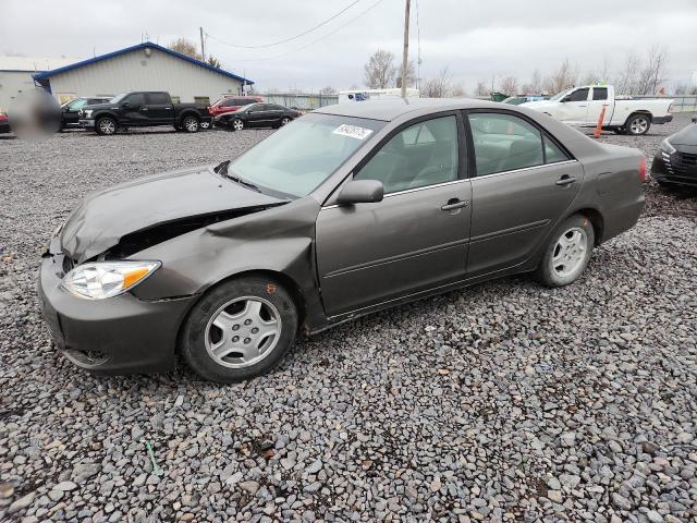 2002 Toyota Camry le
