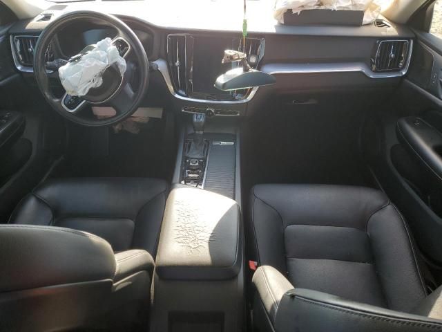 2020 Volvo S60 T5 Momentum