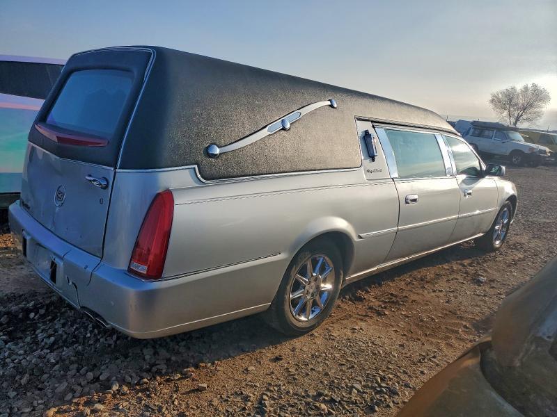 2011 Cadillac Professional Chassis