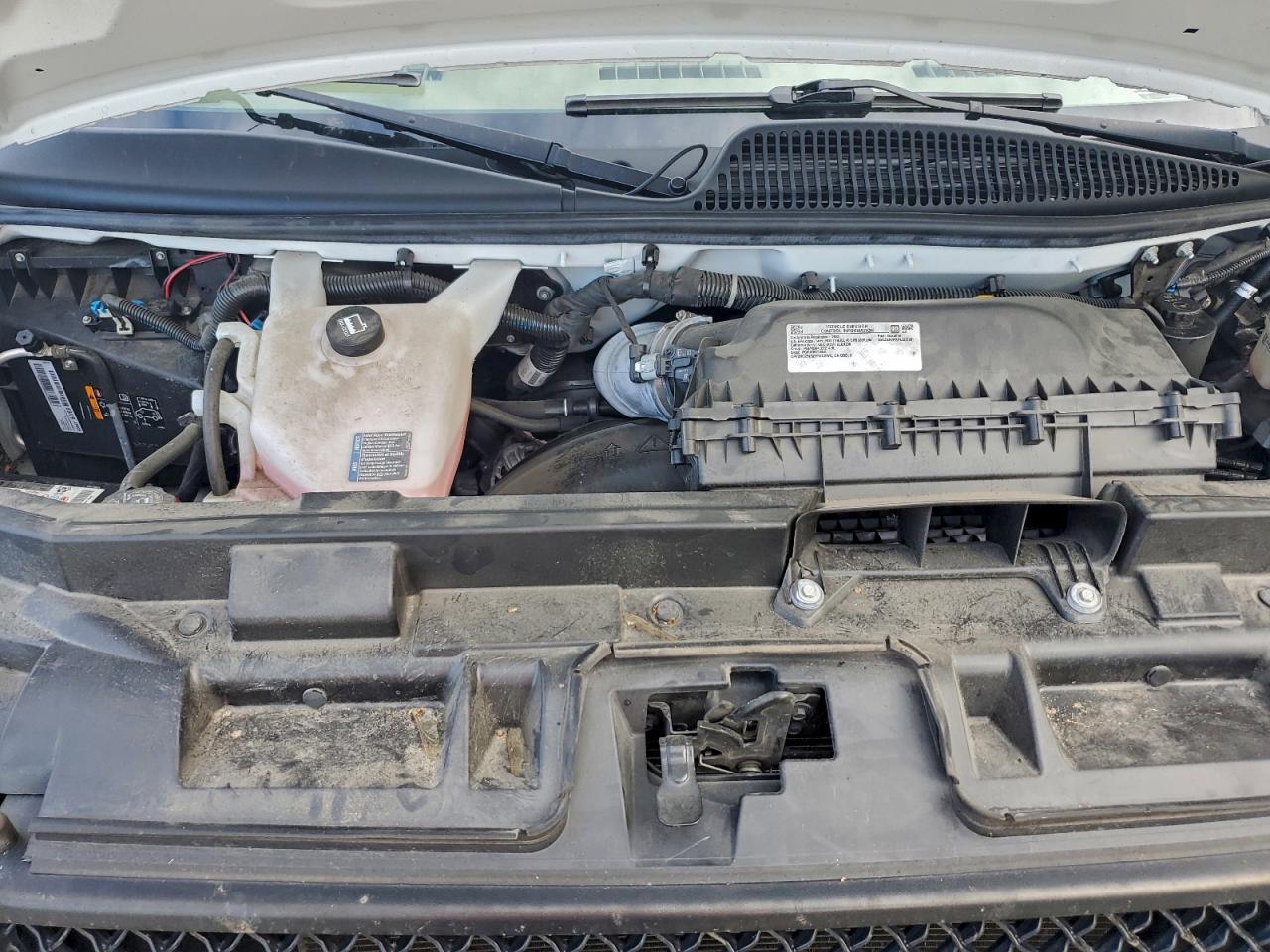 2023 Chev Express G3500