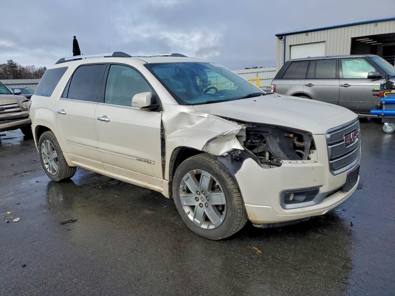 2014 GMC Acadia Denali