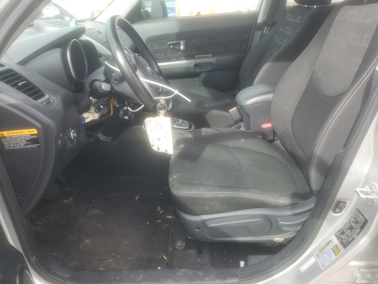 2013 KIA Soul +