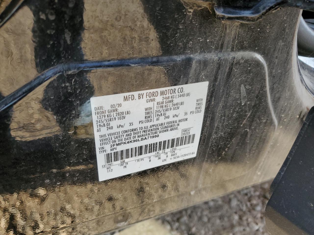 2020 Ford Edge Titanium