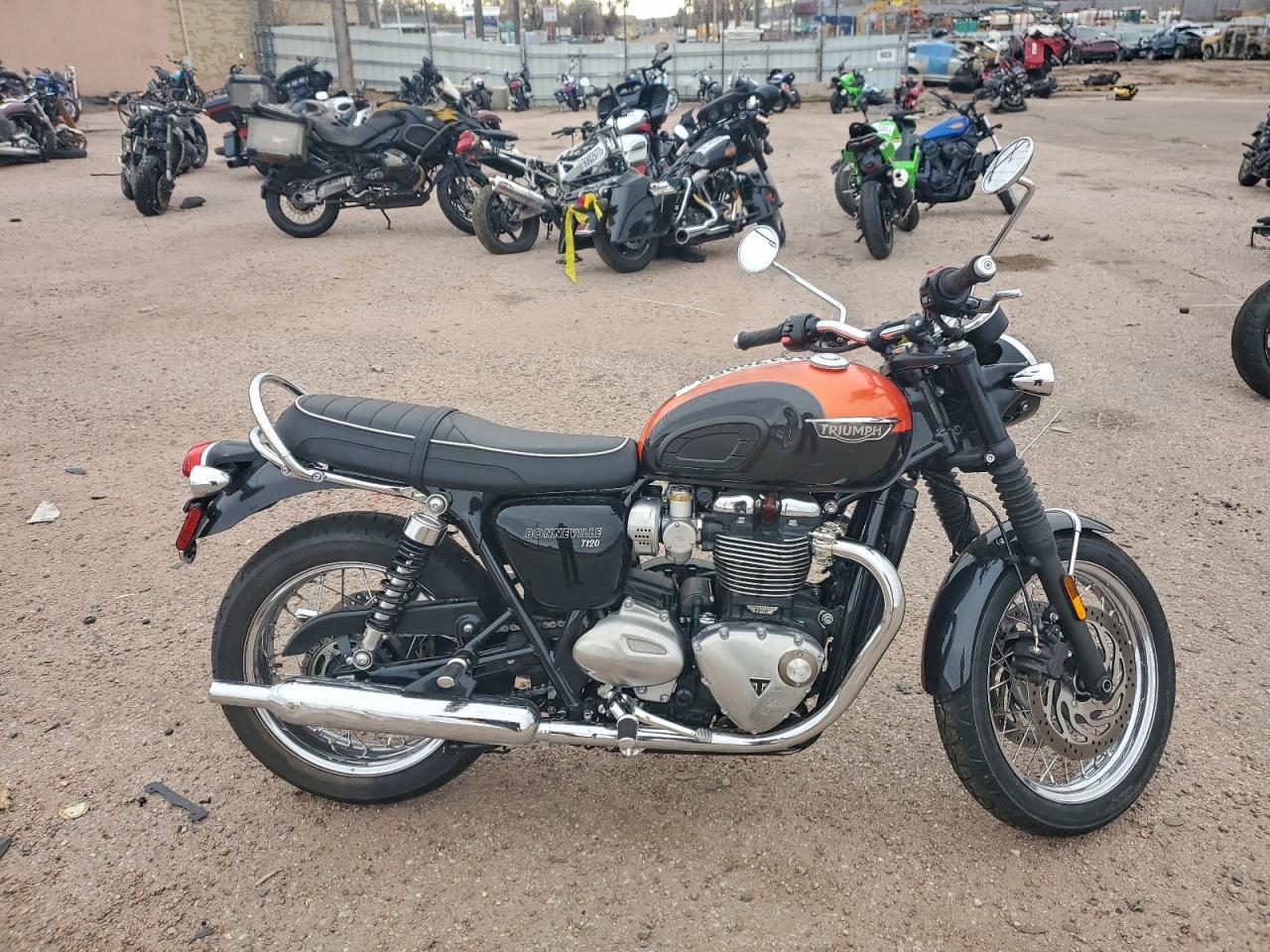 2020 Trum Bonneville T120