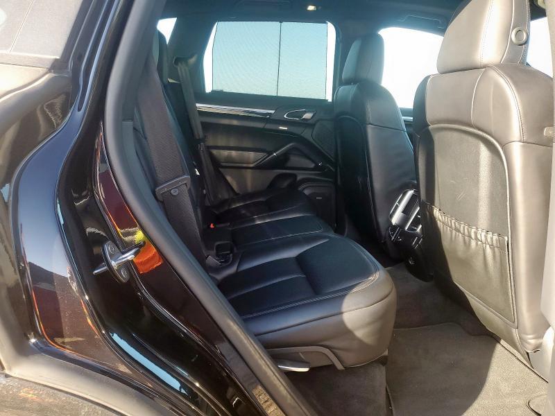 2017 Porsche Cayenne se Hybrid Platinum