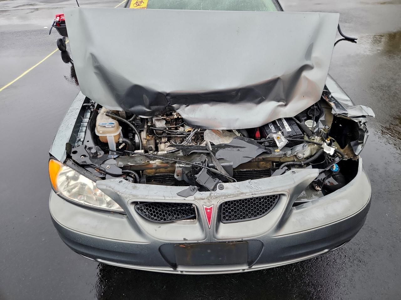 2004 Pontiac Grand am SE1