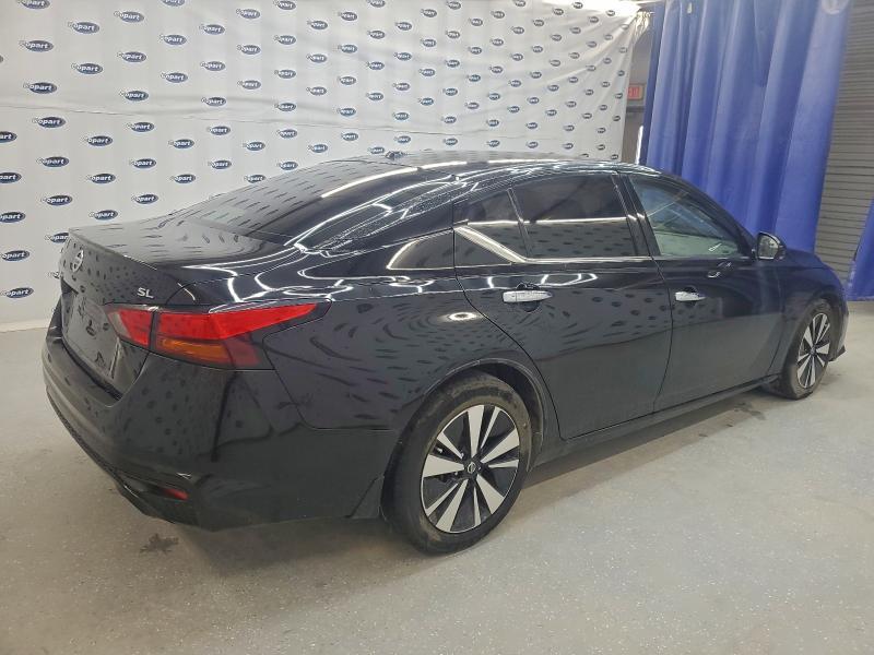 2020 Nissan Altima sl