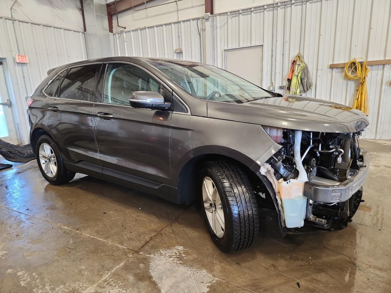 2018 Ford Edge sel