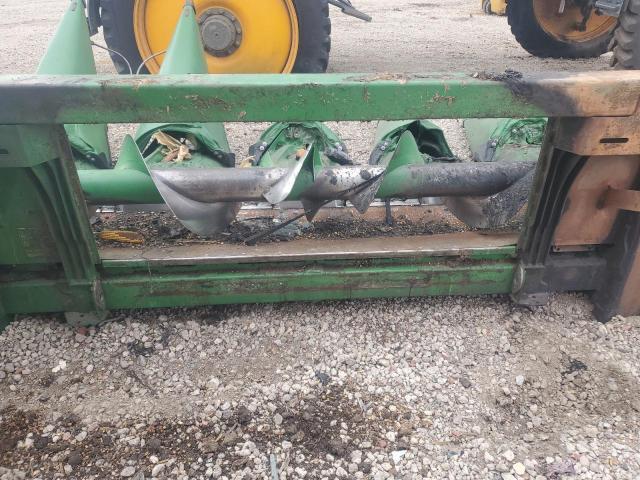 2014 John Deere 608c Corn Head