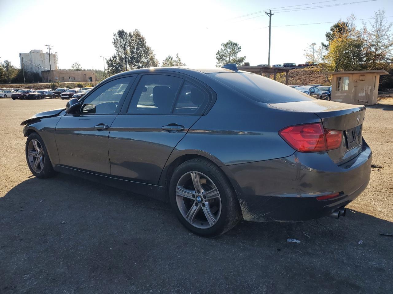 2015 BMW 328 i