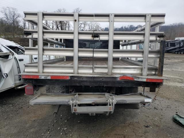 2019 Ford F550 Super Duty Flatbed Truck