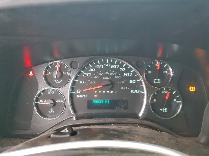 2013 Chevrolet Express 2500 Utility / Service van