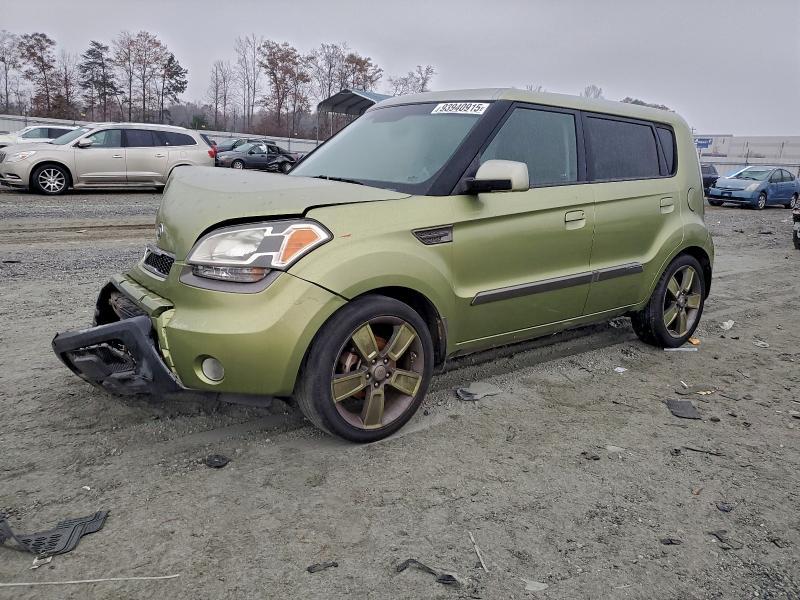 2010 KIA Soul +