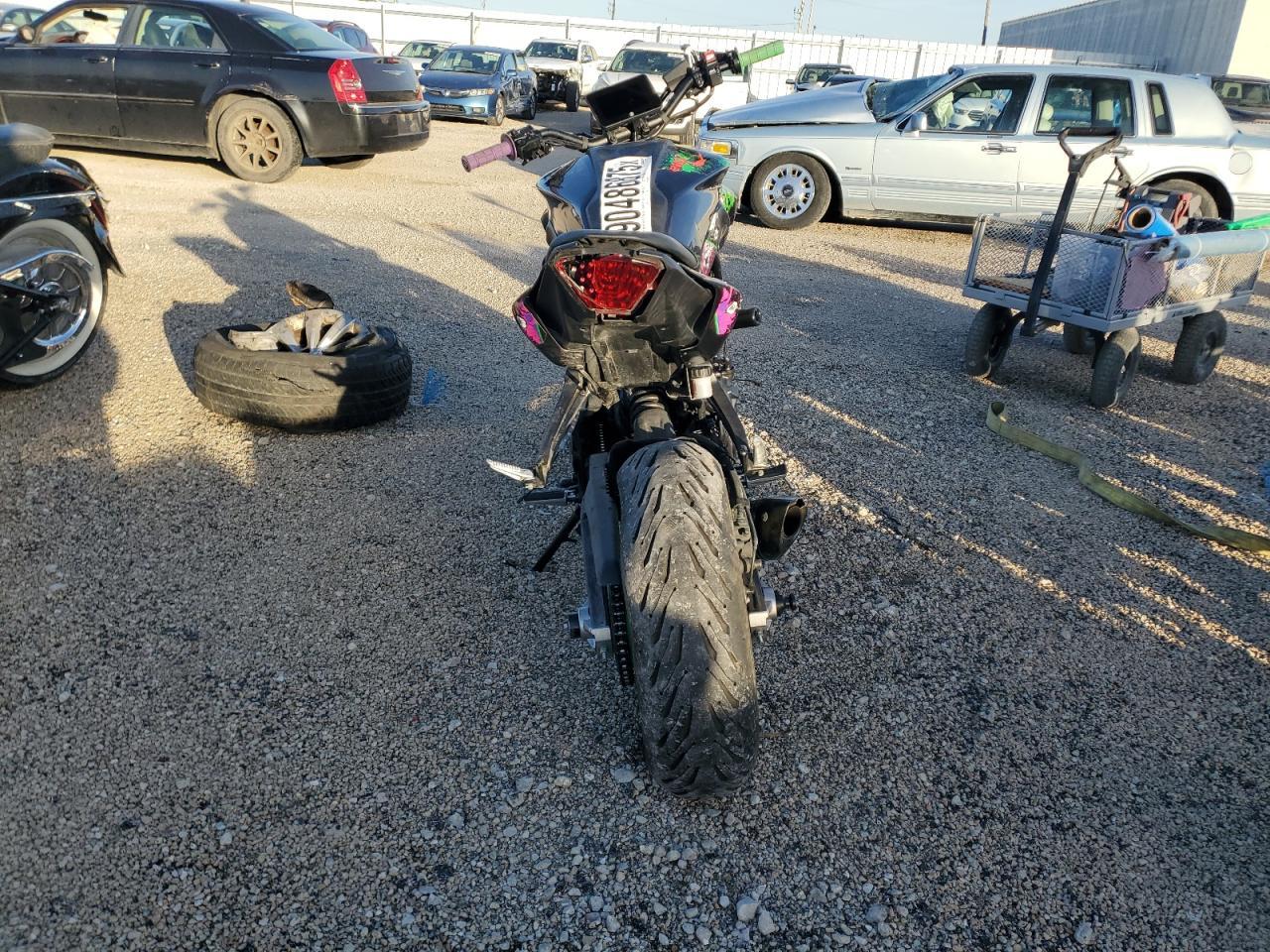 2024 Yamaha Mt07 c