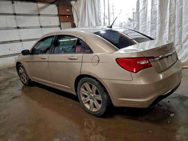 2013 Chrysler 200 Touring