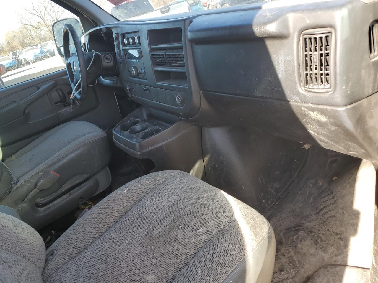 2014 Chev Rolet Express G1500 Utility / Service Van