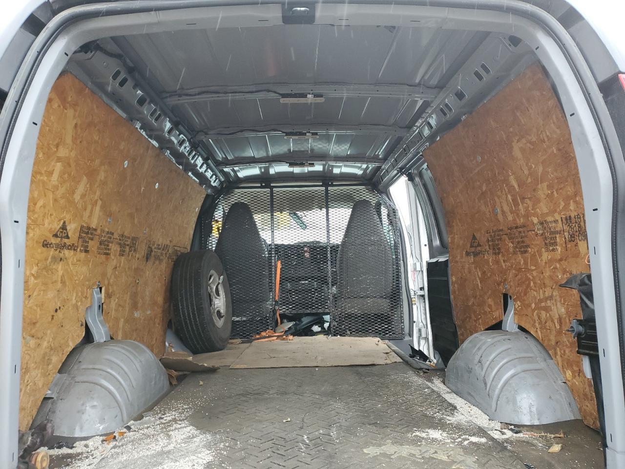 2025 Chevrolet Express Delivery Van