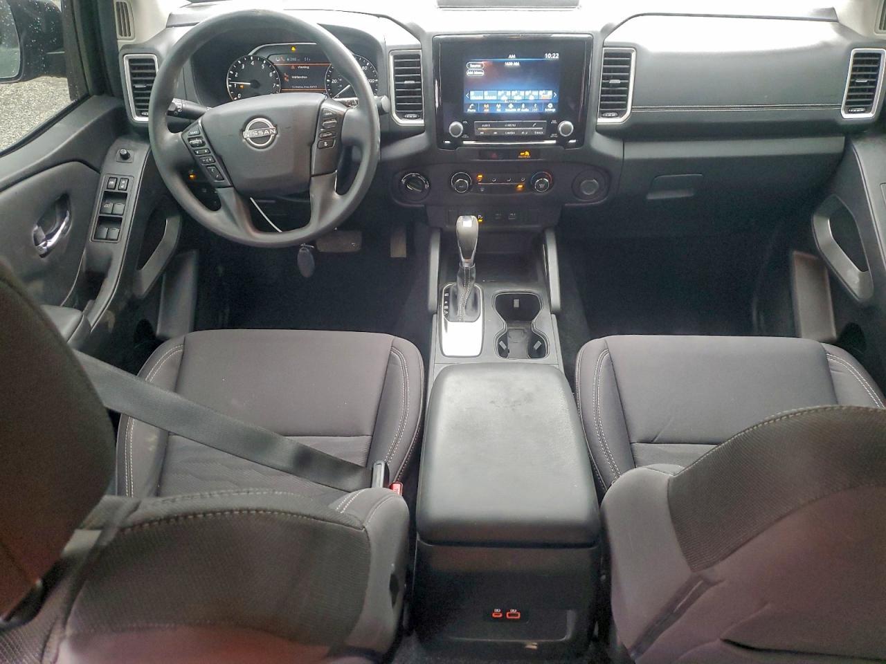 2023 Nissan Frontier s