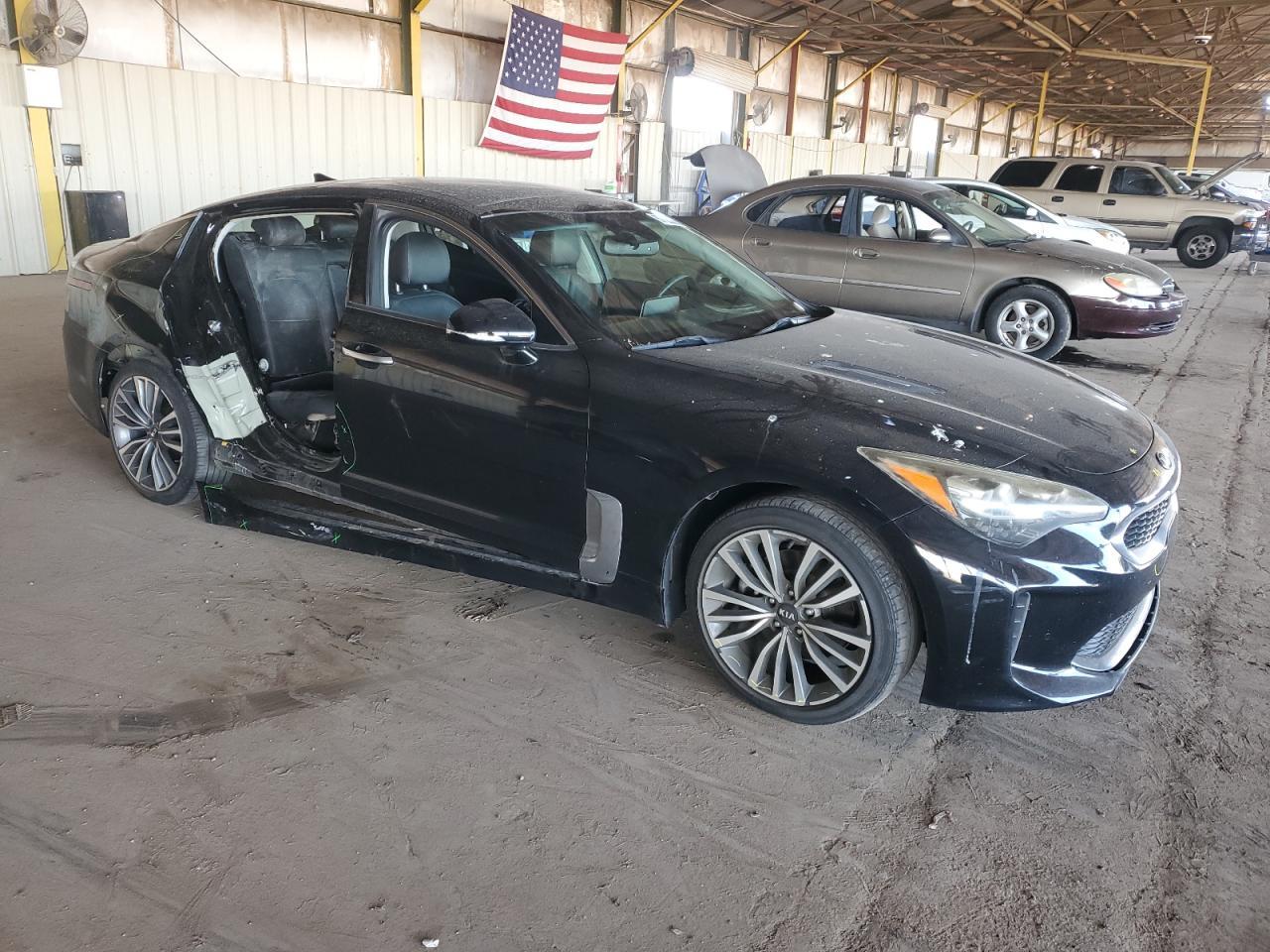 2018 KIA Stinger Premium