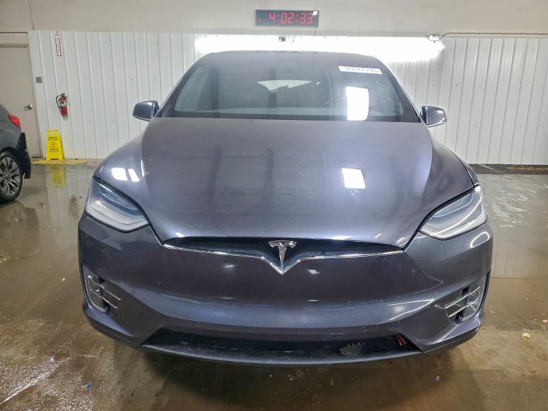 2021 Tesla Model x