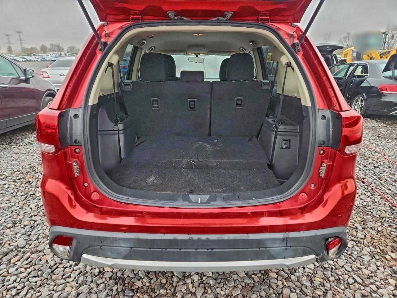 2018 Mitsubishi Outlander se