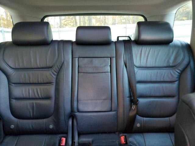 2014 Volkswagen Touareg V6