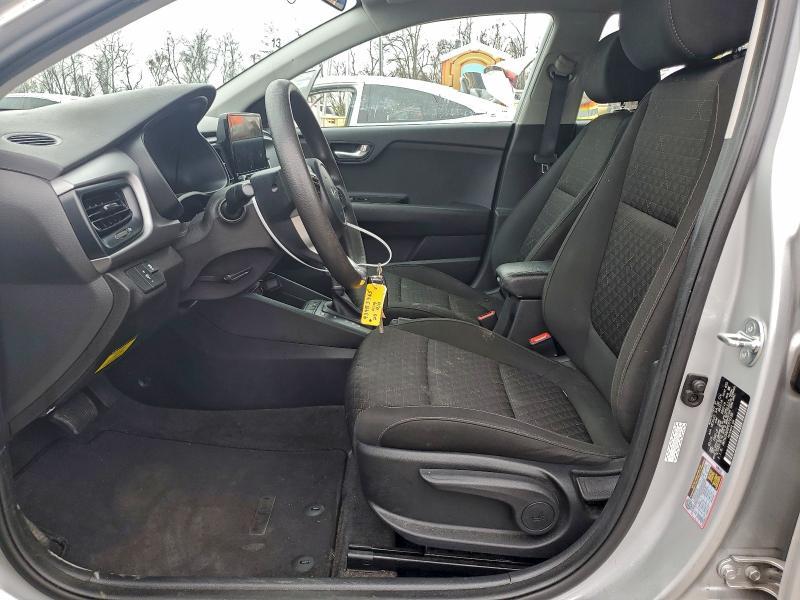 2023 KIA Rio s