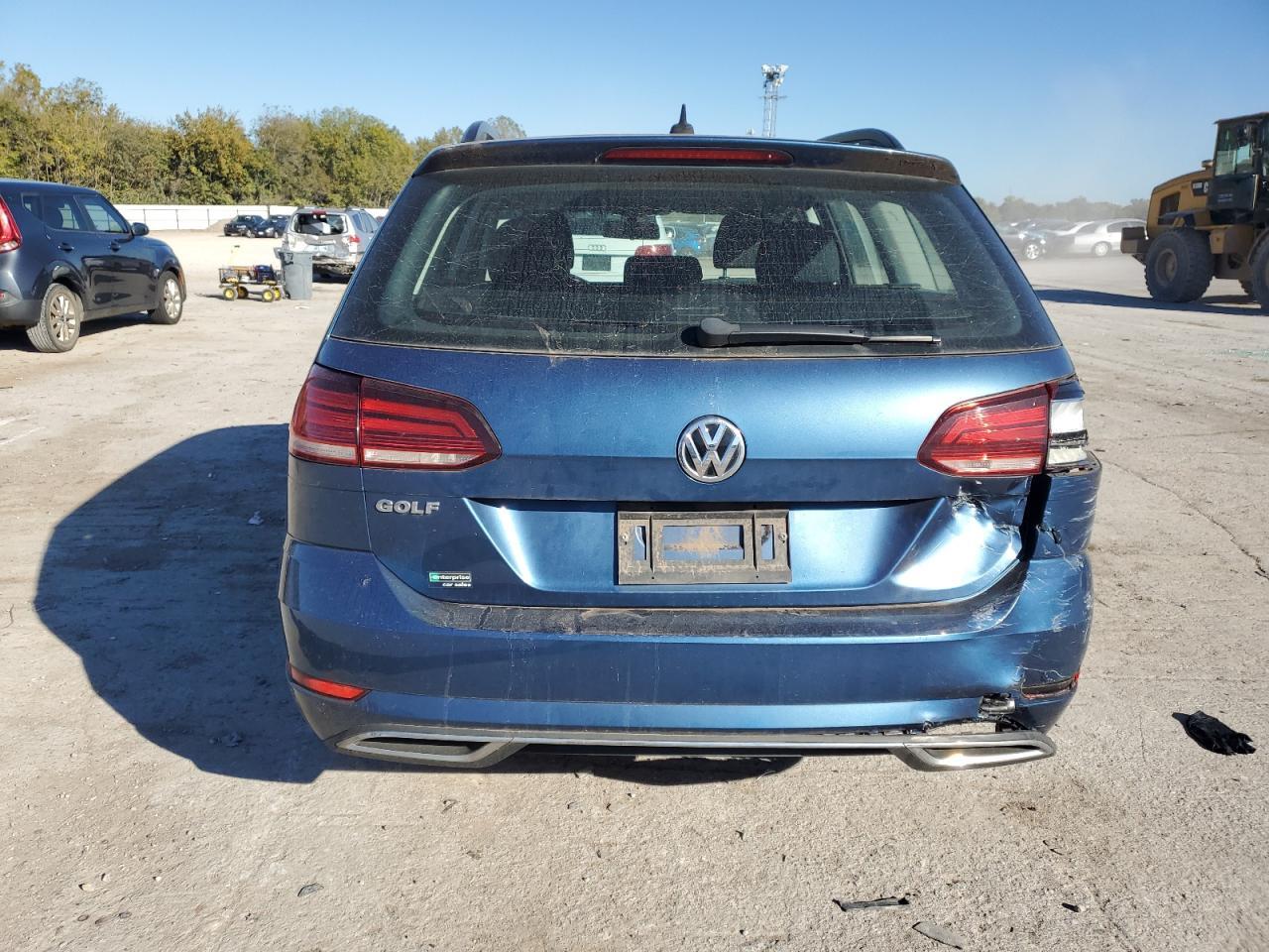2019 Volkswagen Golf Sportwagen s