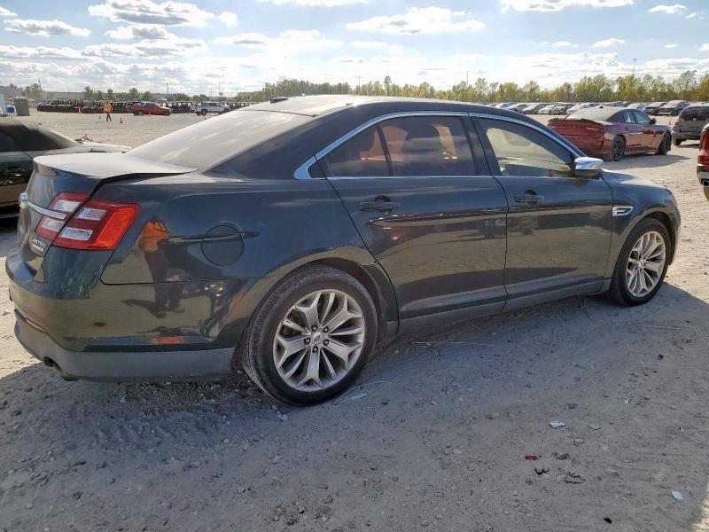 2015 Ford Taurus Limited