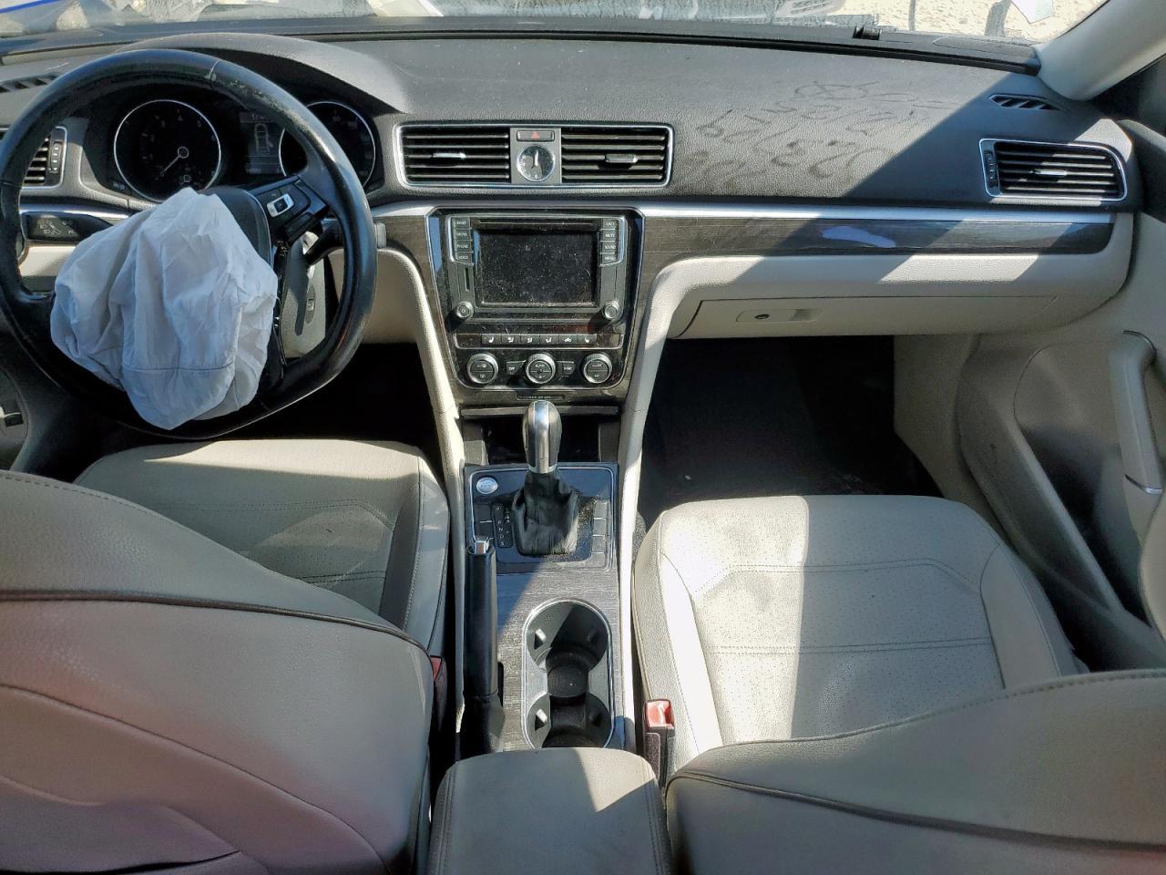 2017 Volkswagen Passat se