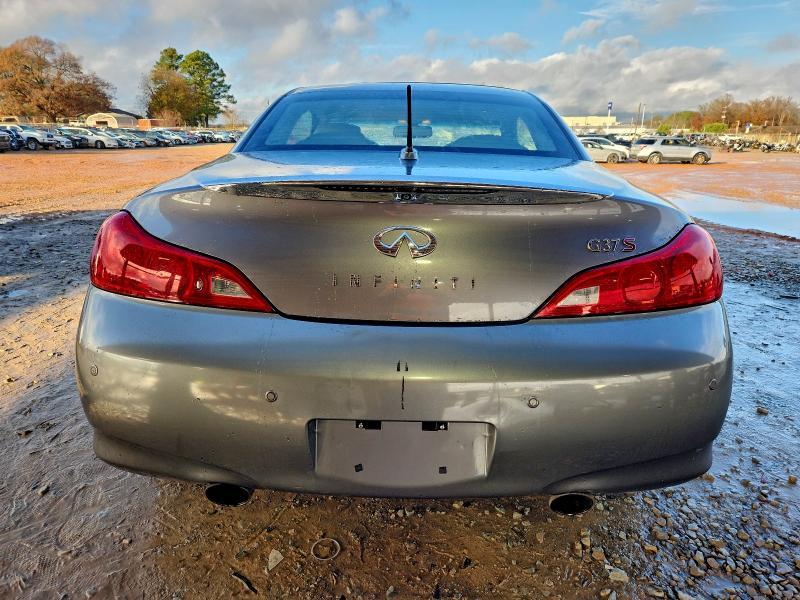 2011 Infiniti G37 Base