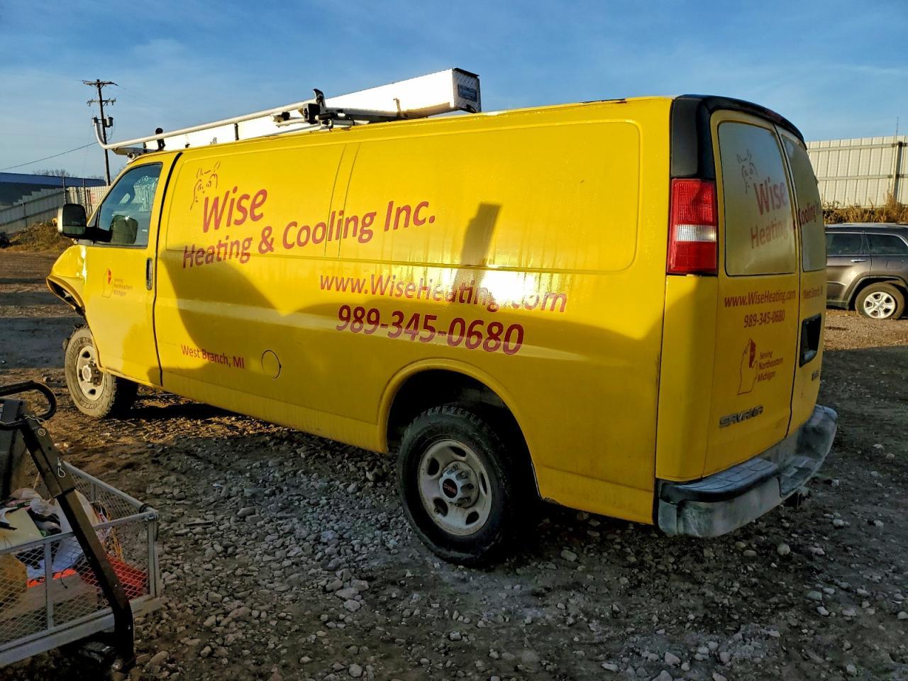 2016 GMC Savana G35 Delivery Van