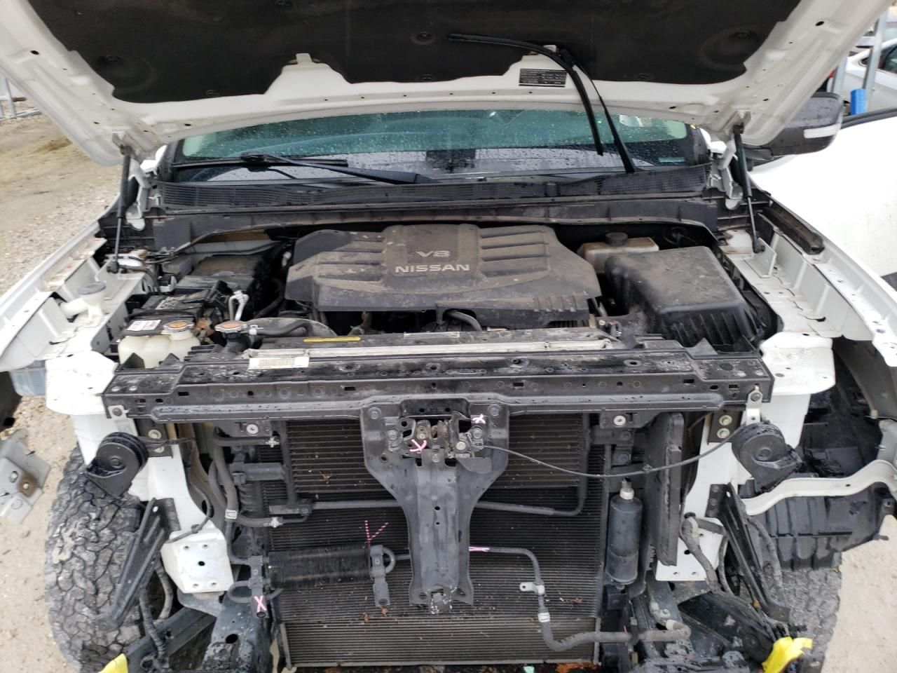 2018 Nissan Titan sv