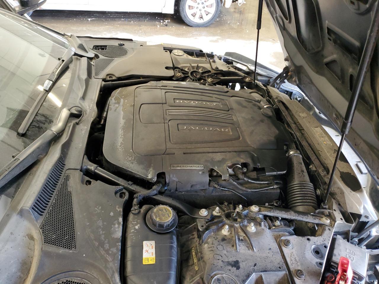 2016 Jaguar F-type s