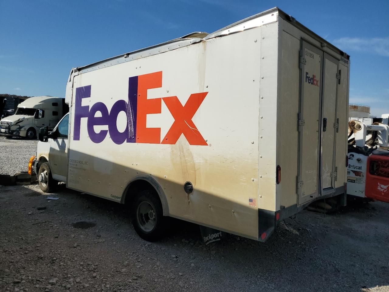 2023 GMC Savana Cutaway G3500