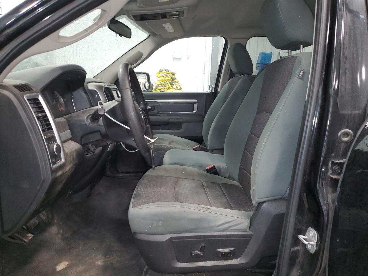 2017 Dodge Ram 1500 slt