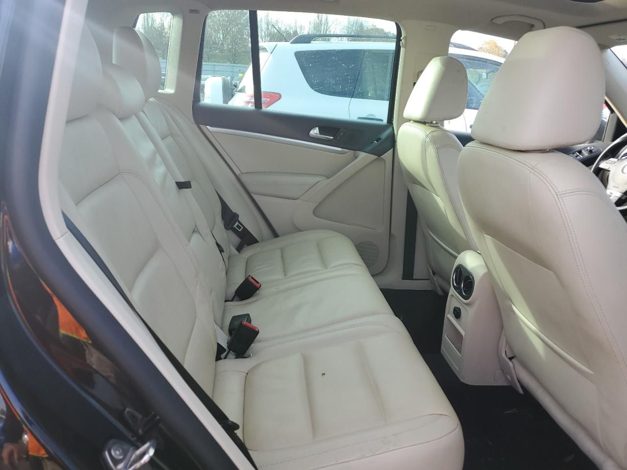 2012 Volkswagen Tiguan s