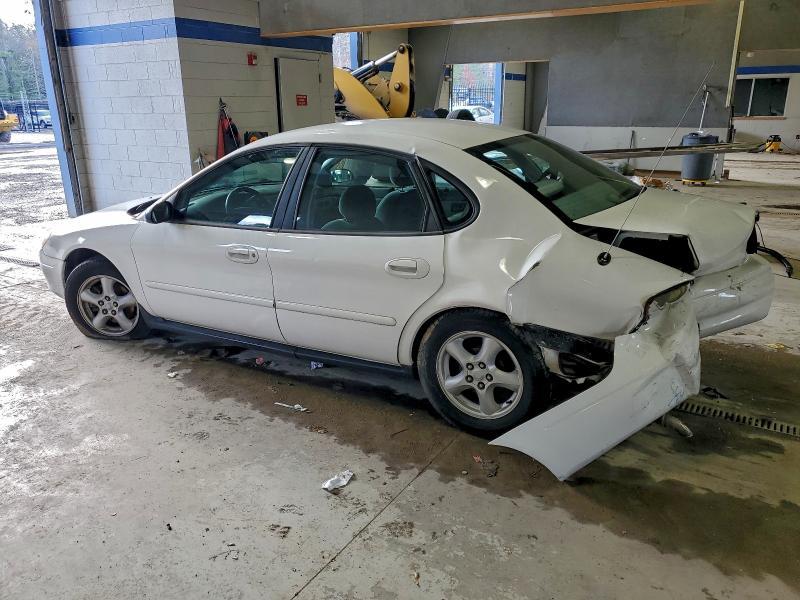 2003 Ford Taurus se
