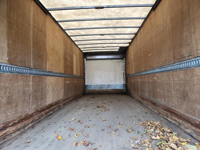 2013 Freightliner Business Class M2 BOX Truck