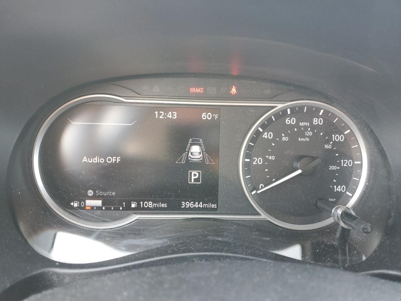 2020 Nissan Kicks sr