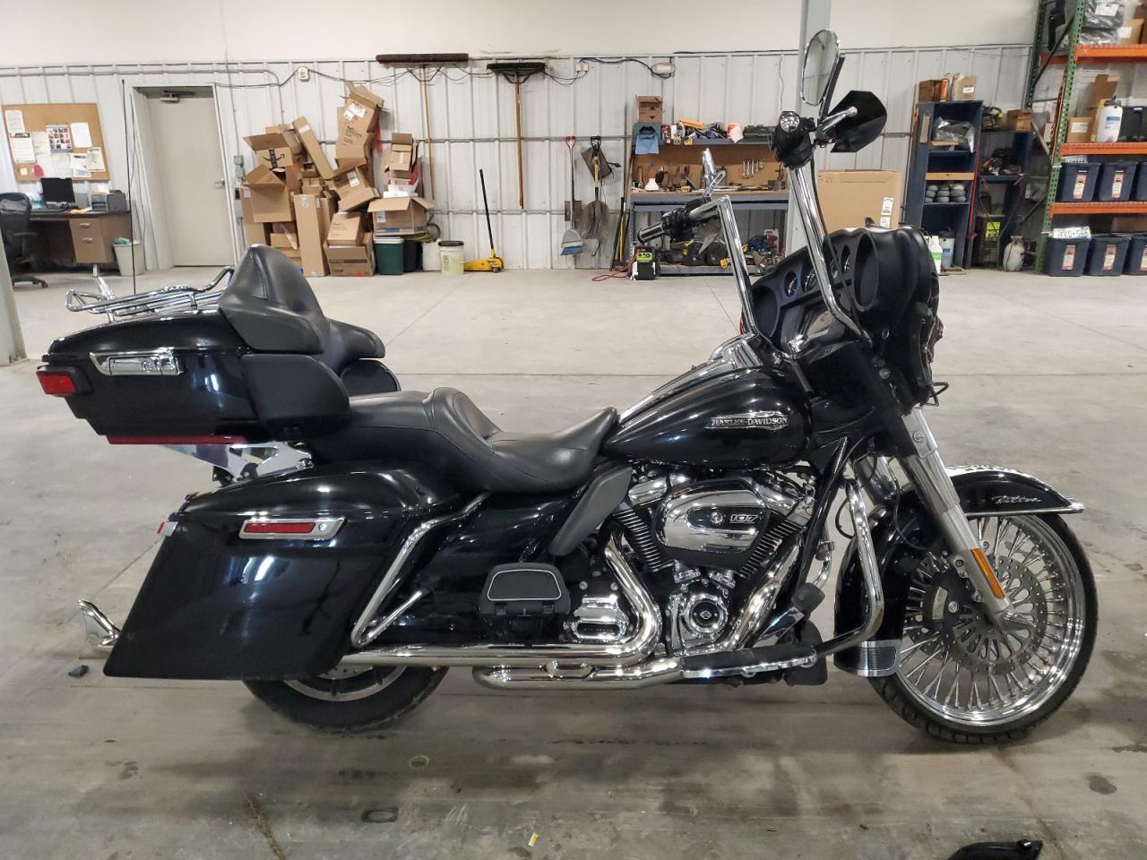 2018 Harley-Davidson Flhtcu Ultra Classic Electra Glide
