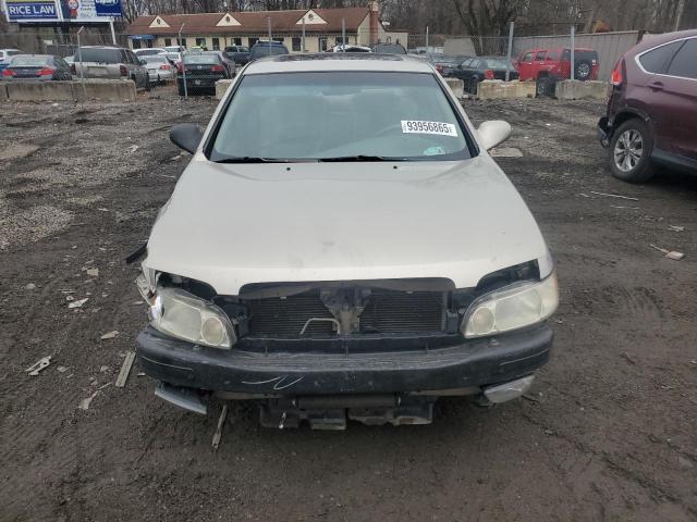 2000 Nissan Altima xe