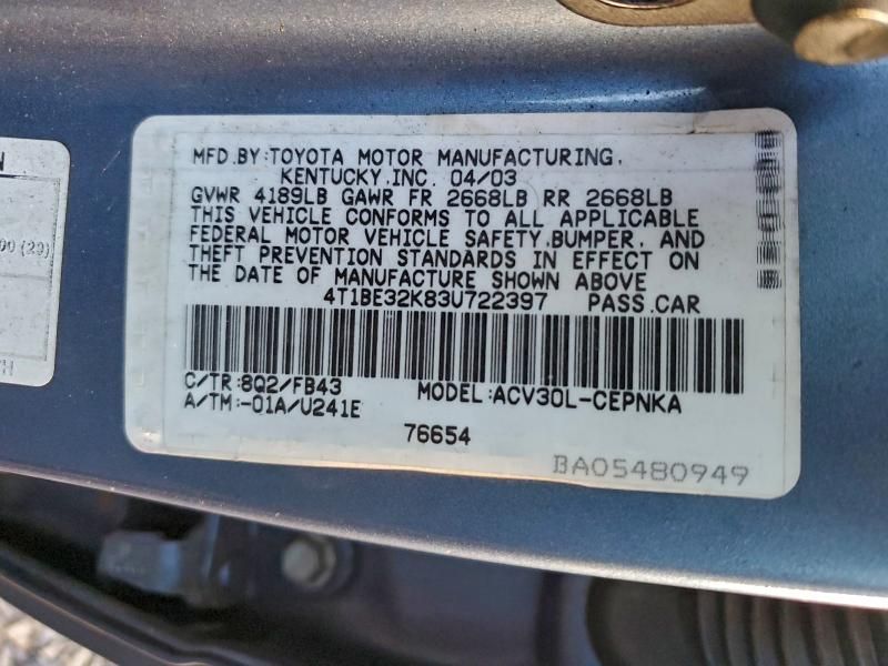 2003 Toyota Camry le