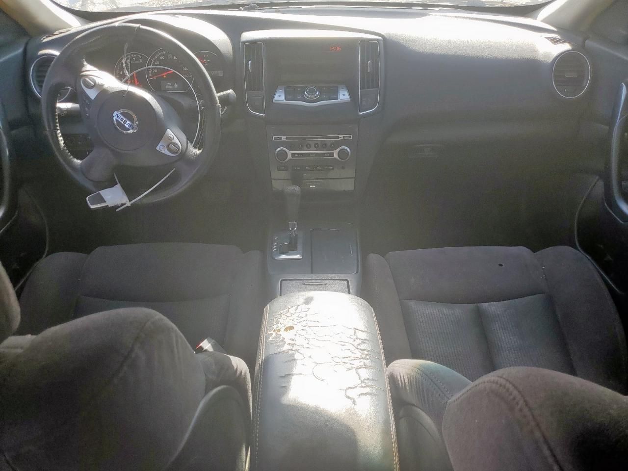 2012 Nissan Maxima s