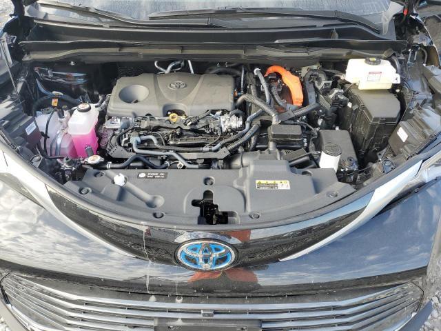 2025 Toyota Sienna Limited